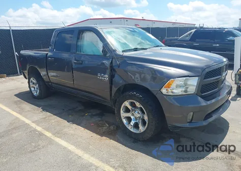 2019 Ram 1500 Classic Express 4X2 5'7 Box z USA, uszkodzony, nr VIN 1C6RR6KG2KS622902